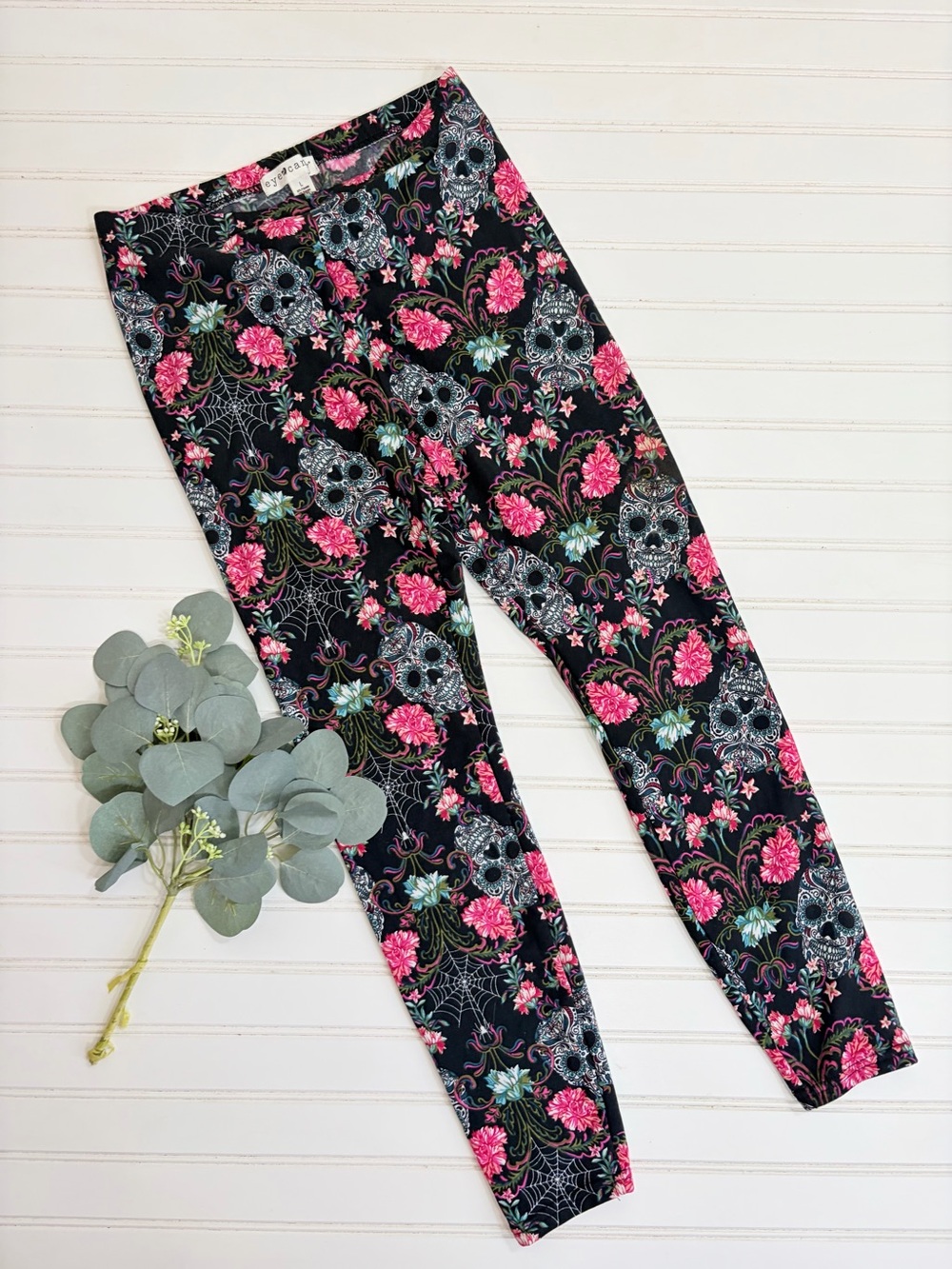Eye Candy Skull Spider Web Floral Leggings